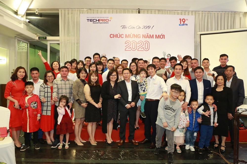 Ảnh toàn công ty